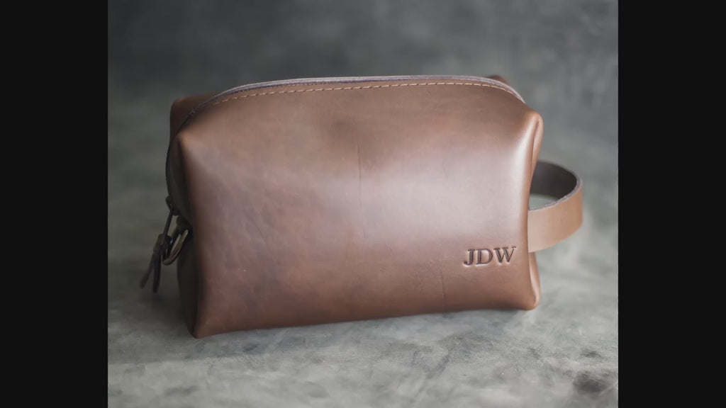 Get Personalized Leather Dopp Kit
